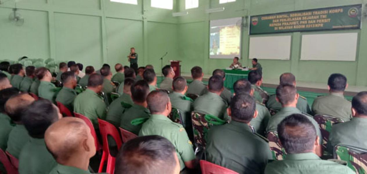 Kodim O313/Kpr Terima Ceramah Bintal Dan Sosialisasi Tradisi Korps Serta Sejarah TNI Dari Tim Bintal Kodam I/BB