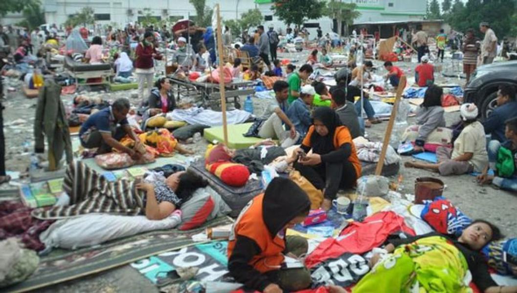 Takut Tsunami, Warga Mengungsi ke Kantor Bupati dan Bandara