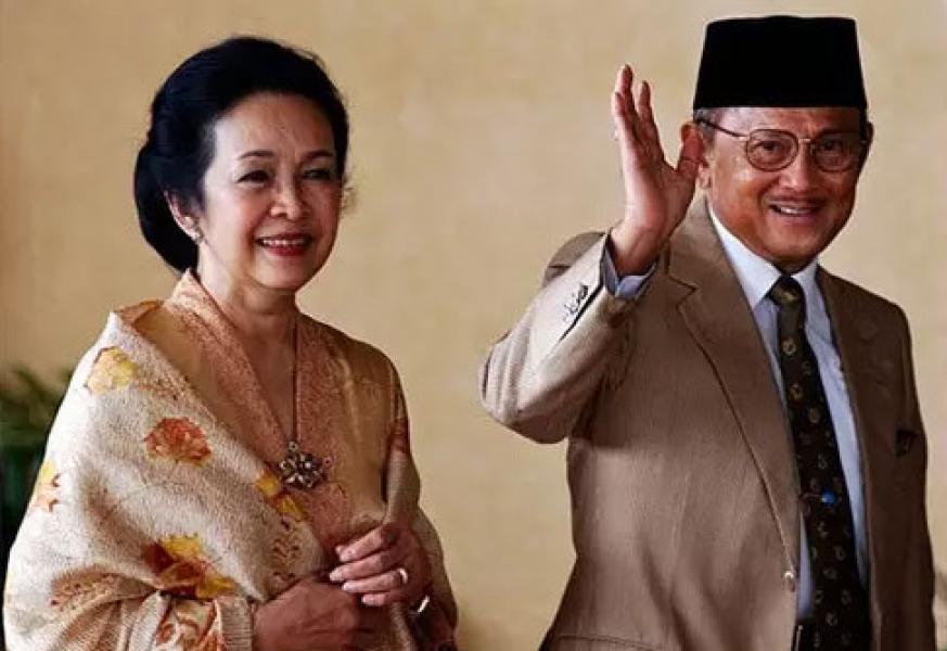 BJ Habibie Akan Dikebumikan di Samping Makam Ainun di TMP Kalibata