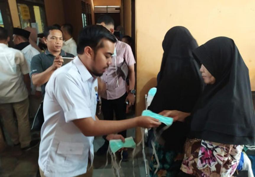 Blangko KTP Masih Jadi Persoalan, Fraksi Gerindra Datangi Kantor Camat Tampan