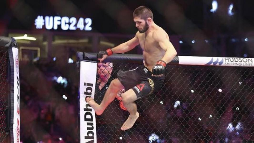 Ironi Keputusan Pensiun Khabib