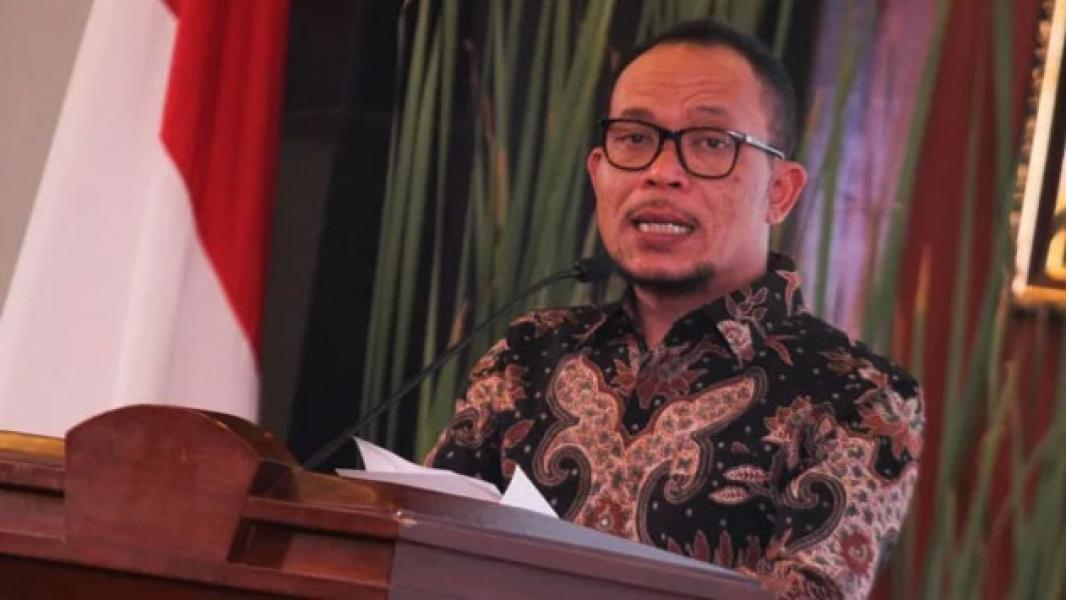 Jokowi Tunjuk Hanif Dhakiri Jadi Plt Menpora, Ini Alasannya
