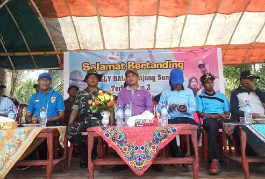 Koramil 15/Kuala Kampar Semarakan Turnamen Bola Volly Antar Desa