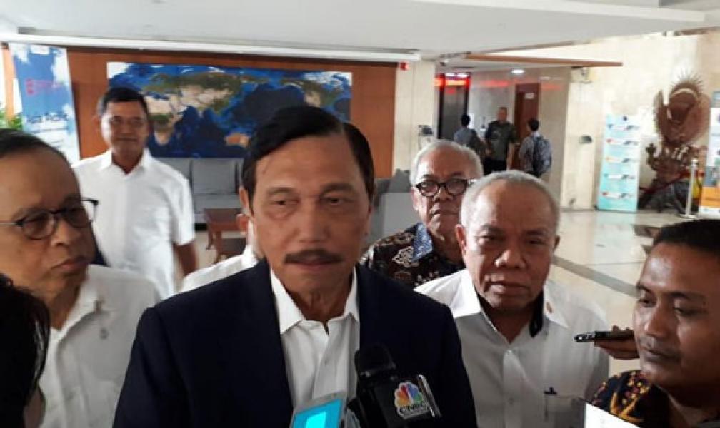 Luhut: Tak Ada Salah di Jokowi, Pimpinan Negara Beri Pujian