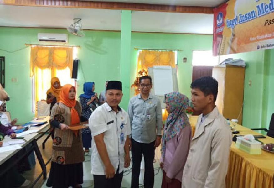 Puluhan Wartawan dan Pelajar Ikuti Penyuluhan Bahasa Indonesia