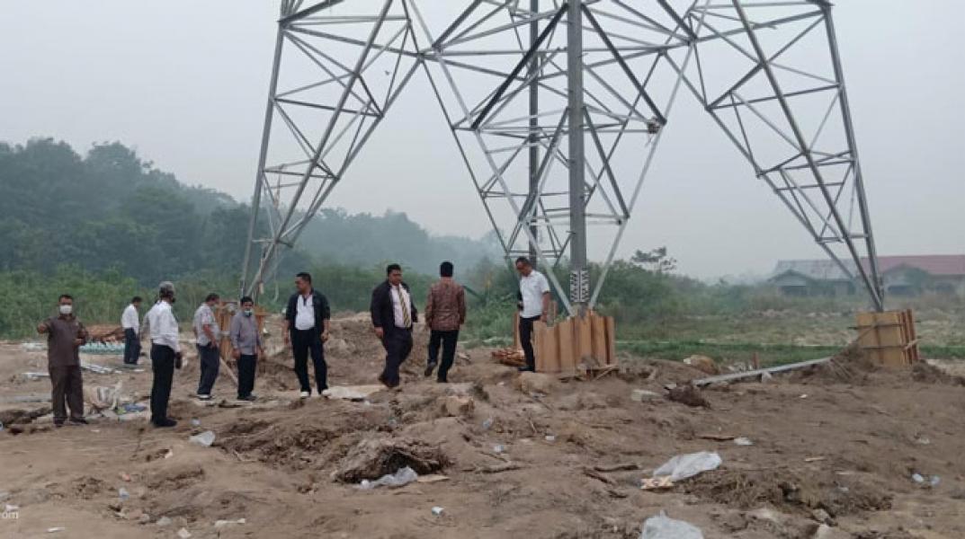 Resah Ada Bangunan Tower Sutet Tanpa Izin, Warga Lapor ke DPRD