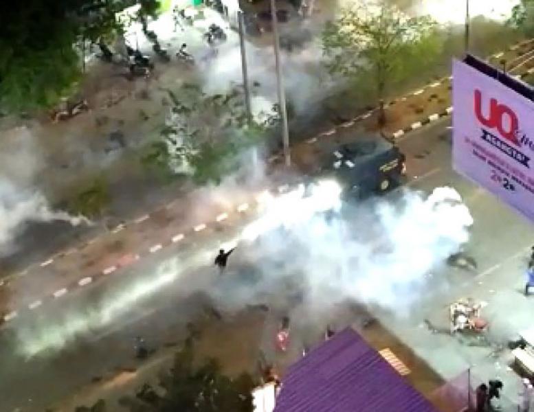 Video Barakuda Polisi Lindas Seorang Demonstran Viral