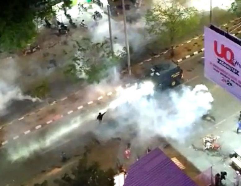 Video Barakuda Polisi Lindas Seorang Demonstran Viral