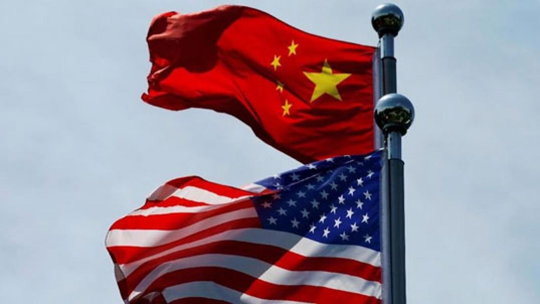 Alamak! Trump Lempar `Bom` Lagi, Visa 1.000 WN China Dicabut
