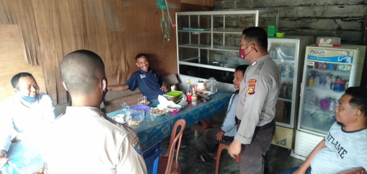 Gencar Patroli C3 dan Sosialisas Adaptasi Kehidupan Baru, Polsek Langgam Rutin Sambangi Masyarakat