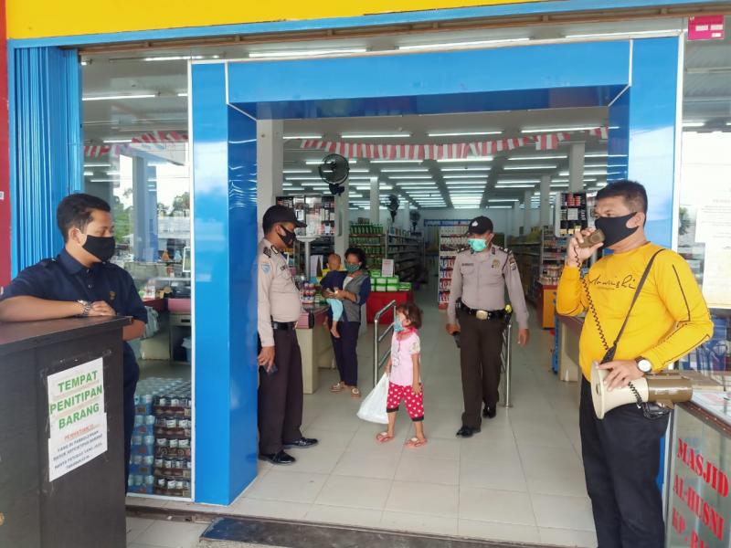 Hambat Penularan Covid-19, Polsek Pangkalan Kuras Gencar Lakukan Himbauan Adaptasi Kebiasaan Baru