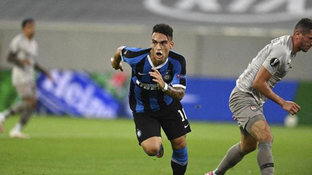 Inter Milan Tolak Lepas Lautaro ke Barcelona