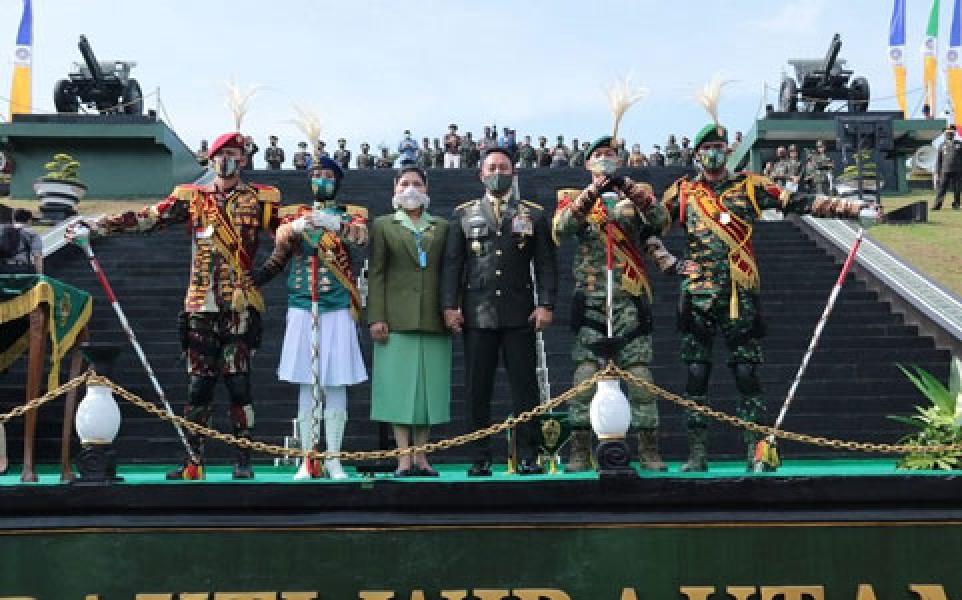 KSAD Andika Perkasa Lantik 1.198 Perwira Lulusan Diktukpa 2020
