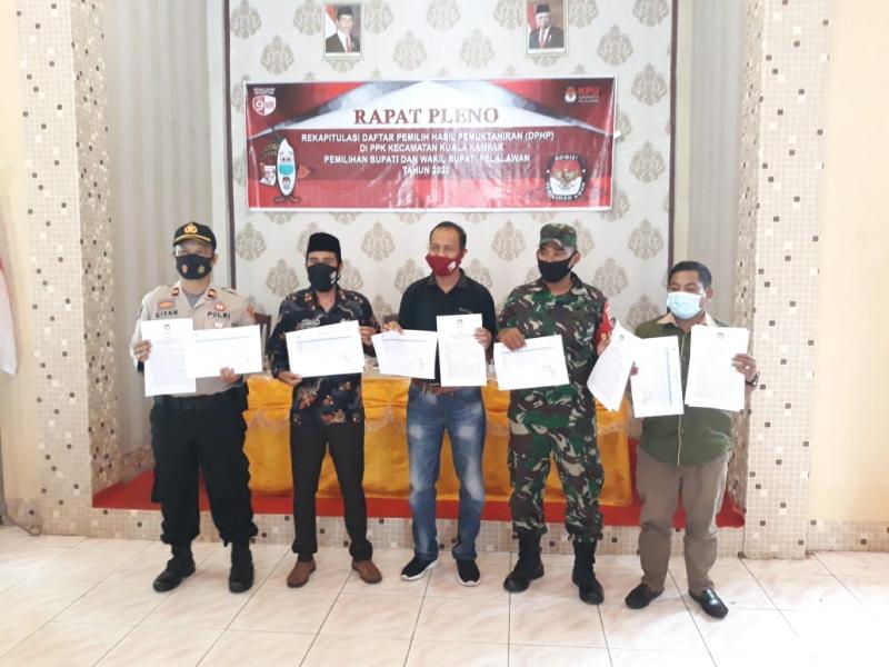 Kapolsek Kuala Kampar Hadiri Rapat Pleno Rekapitulasi DPHP