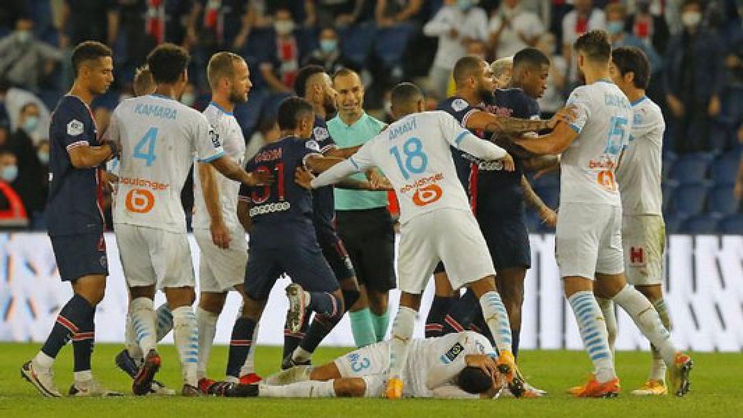 Kronologi Tawuran dan Lima Kartu Merah di PSG vs Marseille
