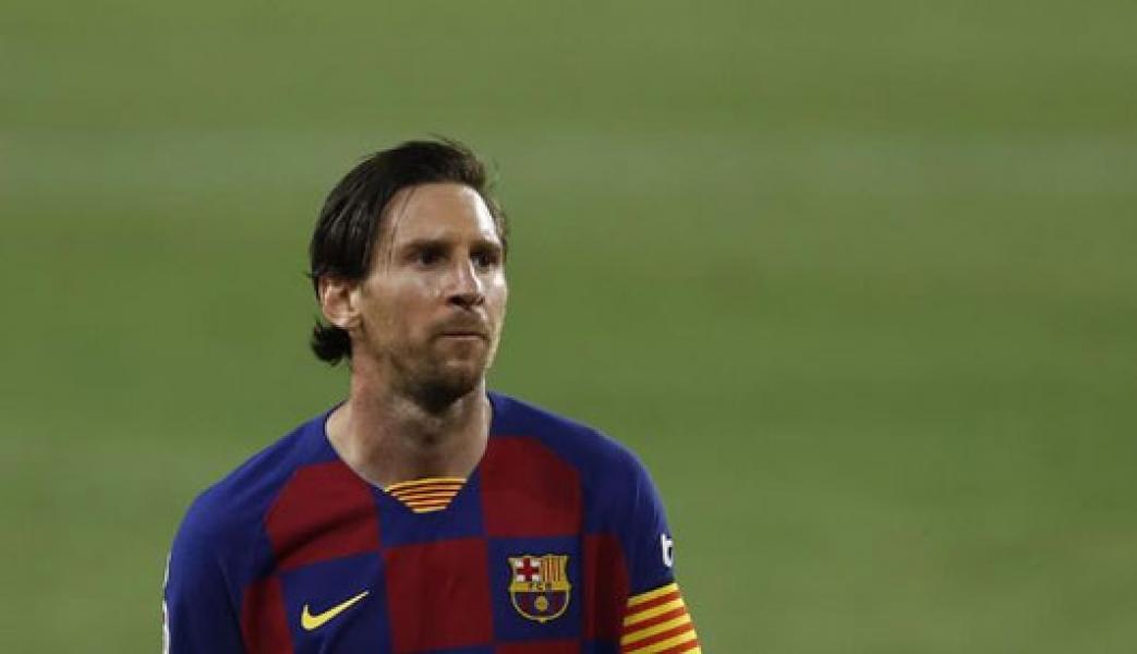 Lionel Messi Resmi Bertahan di Barcelona