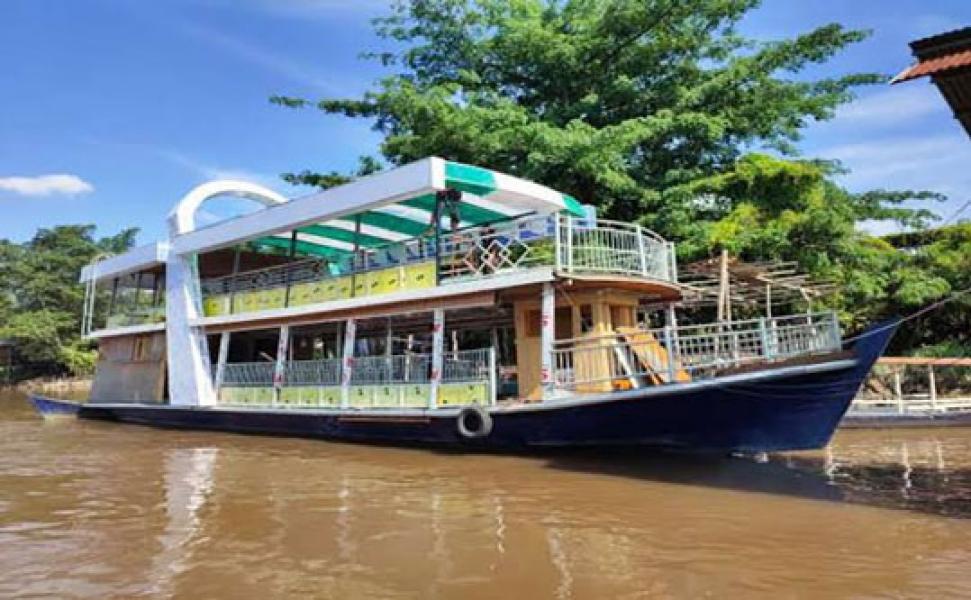 Pekan Depan Restoran Terapung Pekanbaru Mulai Beroperasi