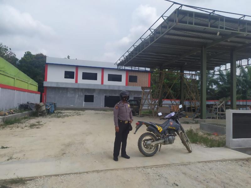 Polsek Langgam Rutin Patroli Antisipasi C3 Dan Sosialisasi Covid-19.