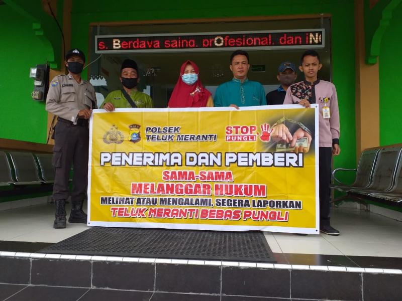 Polsek Teluk Meranti Sosialisasi Saber Pungli di Kantor Camat Teluk Meranti