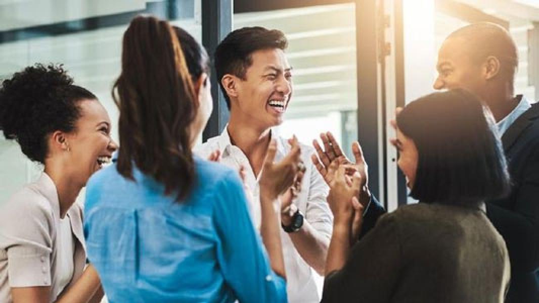 Studi: Murah hati dan Berbagi Dapat Membuat Panjang Umur