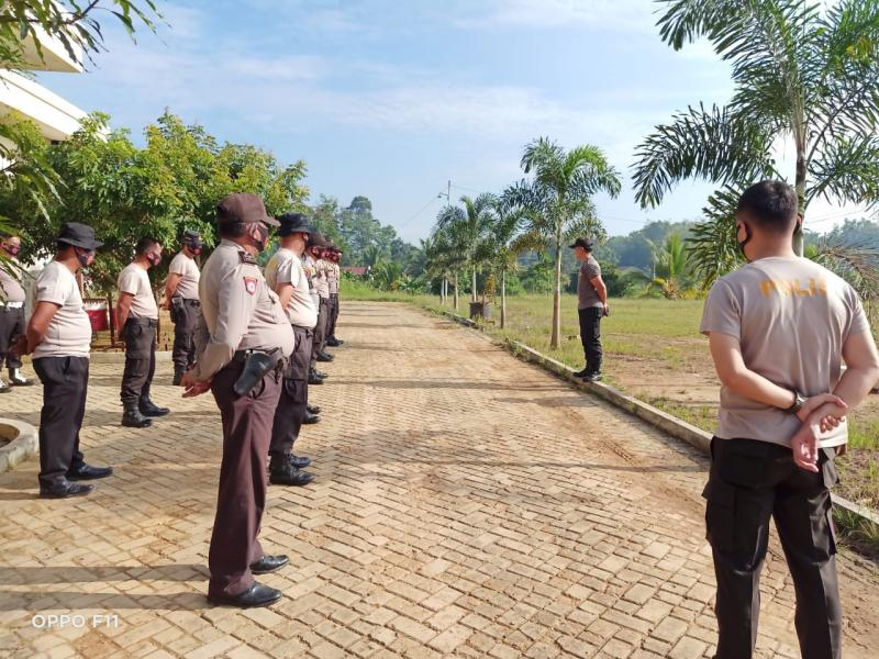 Tingkatkan Imunitas Polsek Pangkalan Lesung Lakukan Olah Raga Bersama