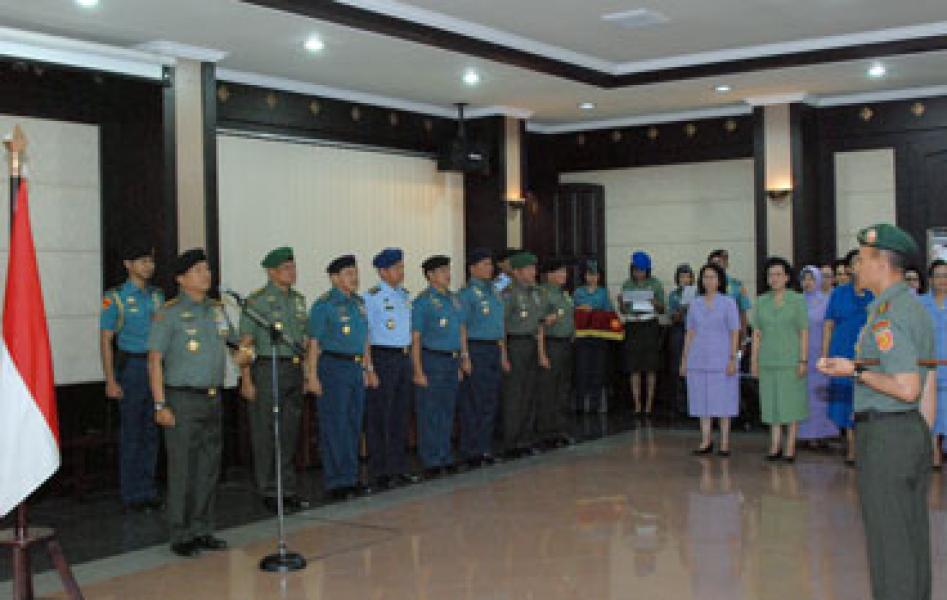 23 Pati TNI Naik Pangkat di Surabaya