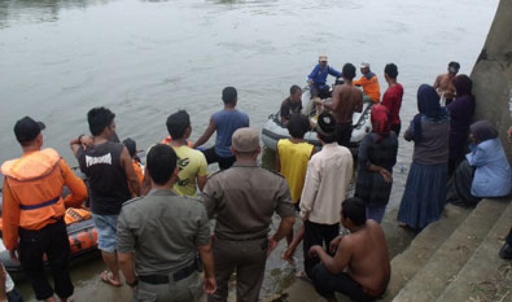 Bocah 10 Tahun Tenggelam di Sungai Kampar
