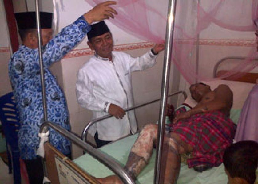 Bupati Kunjungi Korban Kebakaran Ruko Jalan Akasia