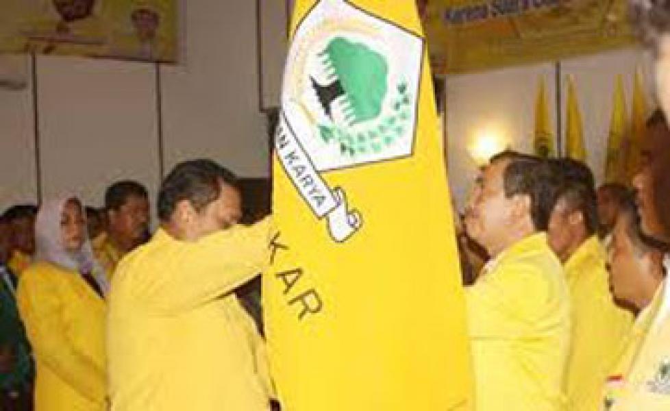 DPD Golkar Kabupaten Siak Salurkan 2 Ekor Sapi Qurban