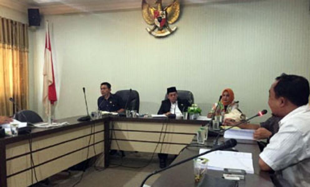 DPRD Rohul Bentuk Pansus Ranperda Bangunan Gedung