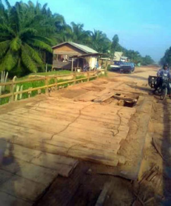 Jembatan Teluk Nilap Rusak Parah, Kubu Babussalam Nyaris Terisolir