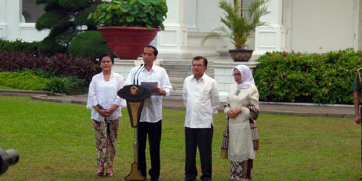 Ketika Jokowi Meminta Para Menterinya Berlari...