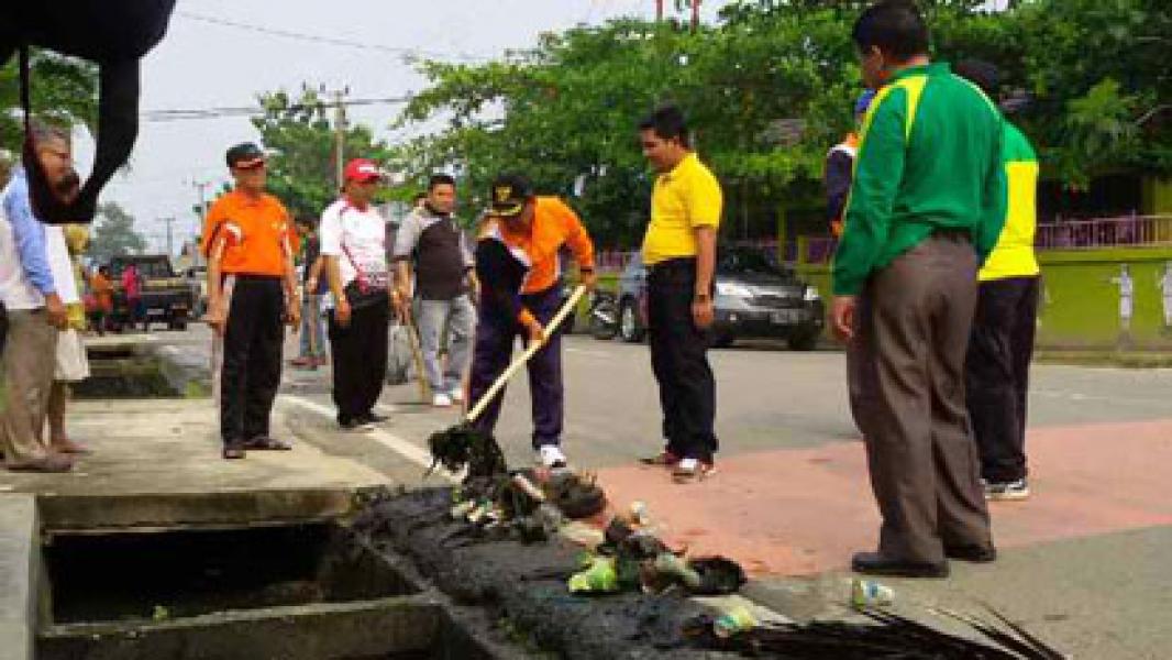 Masyarakat Tak Datang Gotong Royong, Pimpinan DPRD Pelalawan Meradang