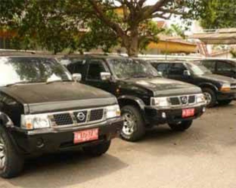 Sebelum Oktober Berakhir, Pengadaan Mobdin Pemprov Riau Rampung