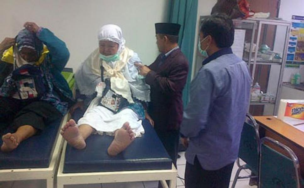 Bupati Harris Sambut Kedatangan 107 Jamaah Haji Kloter 4 Asal Pelalawan