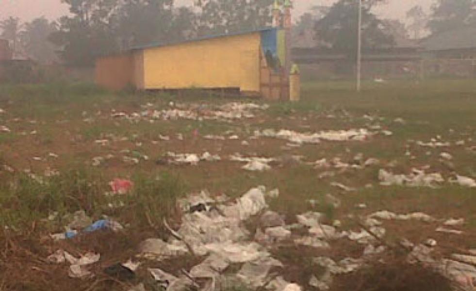 Camat Rengat Barat Bantah Pungut Uang Kebersihan