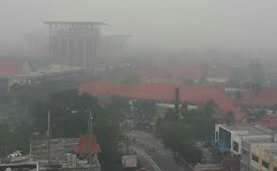 Hujan Tak Mengurangi Asap Riau, 693 Hotspot di Sumatera, 1 di Siak