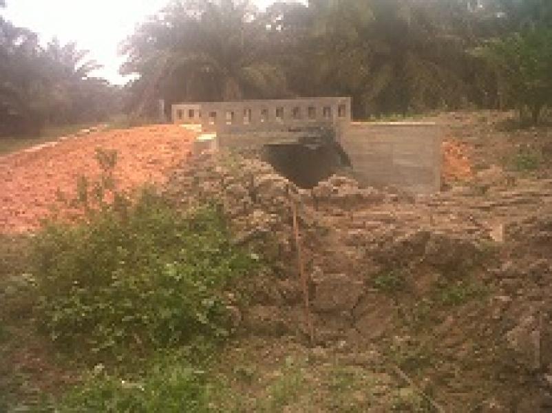 LSM Tuding Kinerja Pengawas Proyek Pembangunan Box Culvert Desa Petalong Buruk