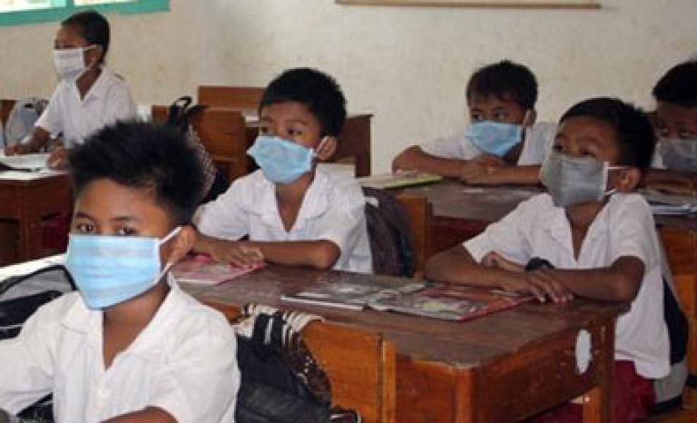 Meski Asap Masih Menyelimuti Pelalawan, Disdik Putuskan Siswa Kembali Ke Sekolah