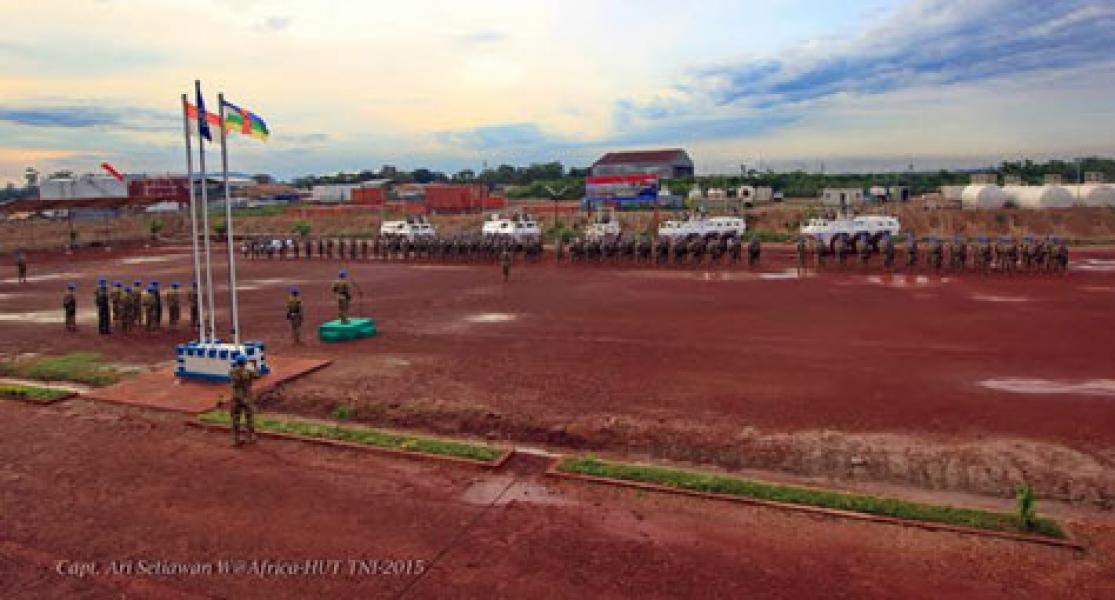 Prajurit TNI Peringati HUT TNI ke-70 di Afrika