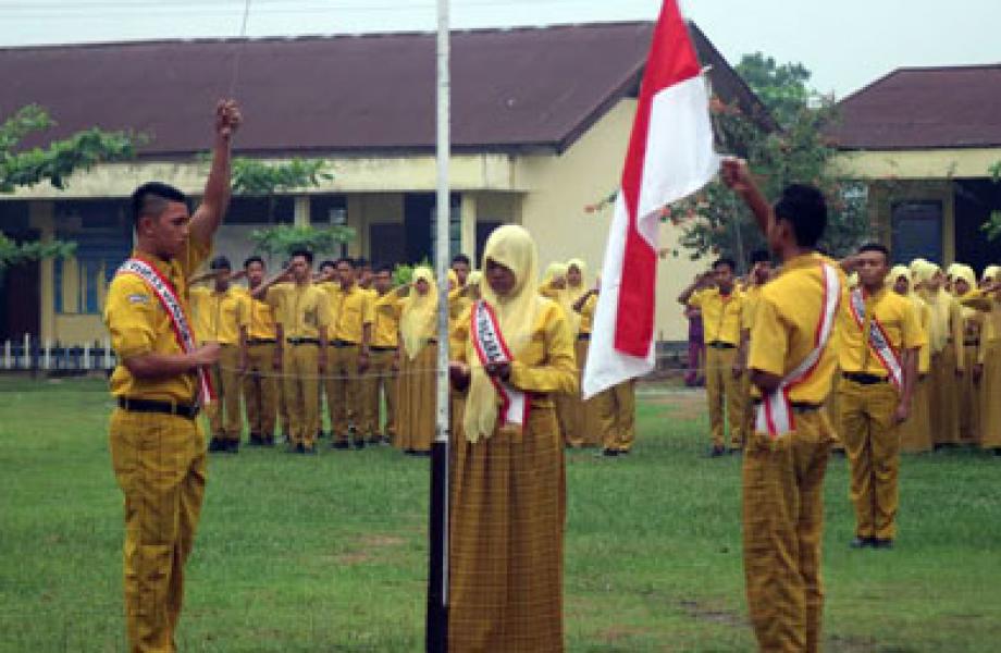 SMA Negeri 1 Kepenuhan Gelar Upacara Peringatan Hari Sumpah Pemuda