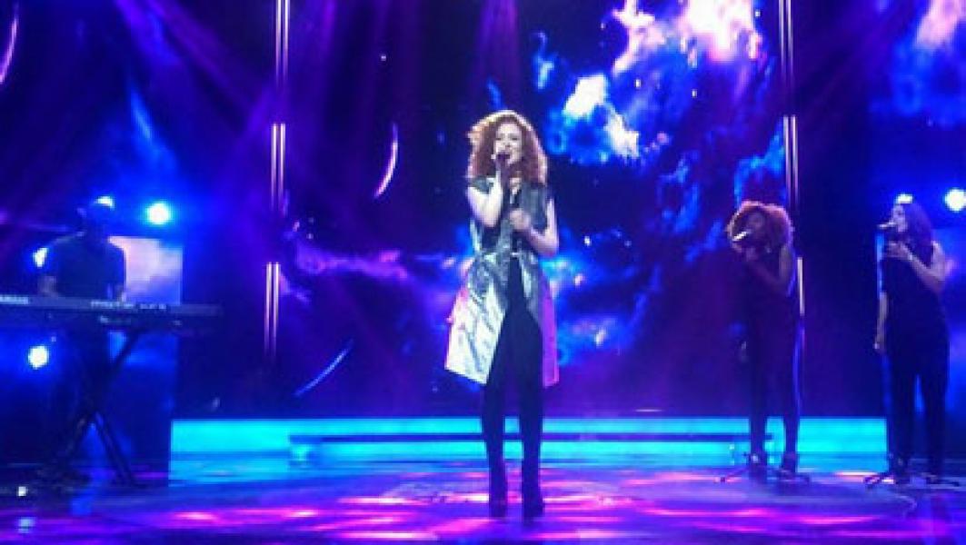 Take Me Home Tutup Penampilan Jess Glynne di Mega Konser Dunia