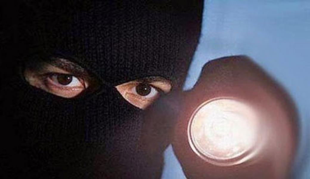 Terekam CCTV, Polsek Merbau Amankan Pelaku Pencurian
