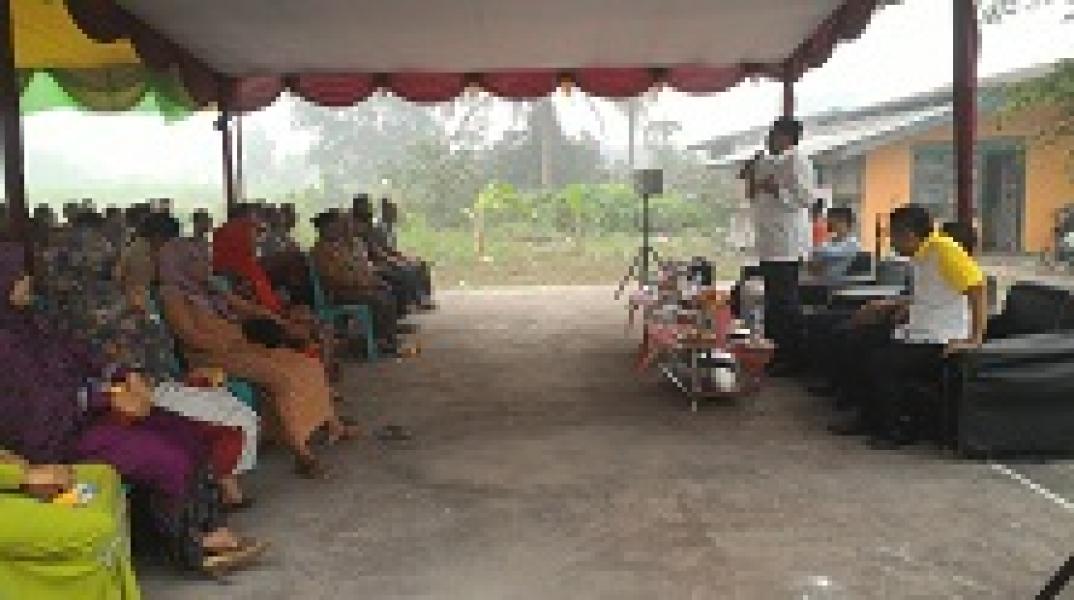 Warga Kampung Merempan Hulu Curhat ke Cawabub Alfedri