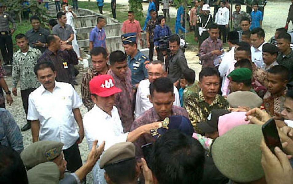 Warga Keluhkan Tak Tahan Lagi Dengan Asap Kepada Jokowi