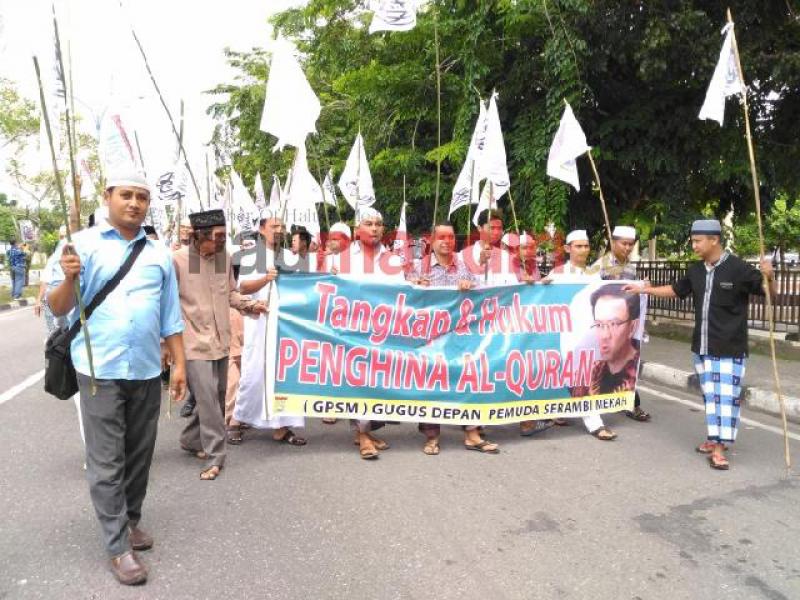 Hukum Ahok, Ribuan Umat Islam di Kampar Lakukan Long March