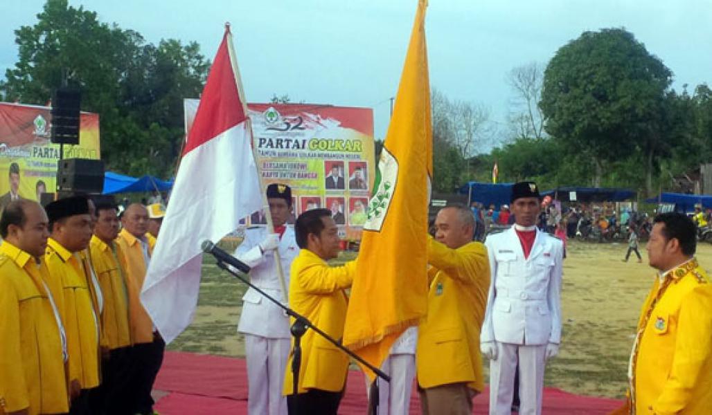 Ketua DPD Golkar Riau Lantik 75 Pengurus DPD II Golkar Pelalawan