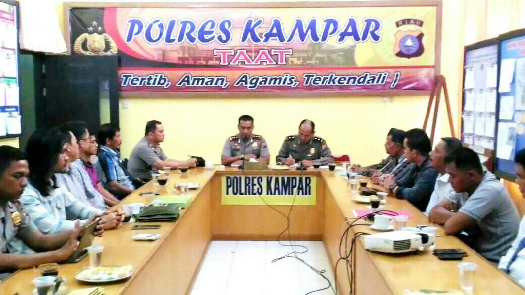 Polres Kampar Sukses Mediasi Dua Pihak Bertikai Untuk Berdamai
