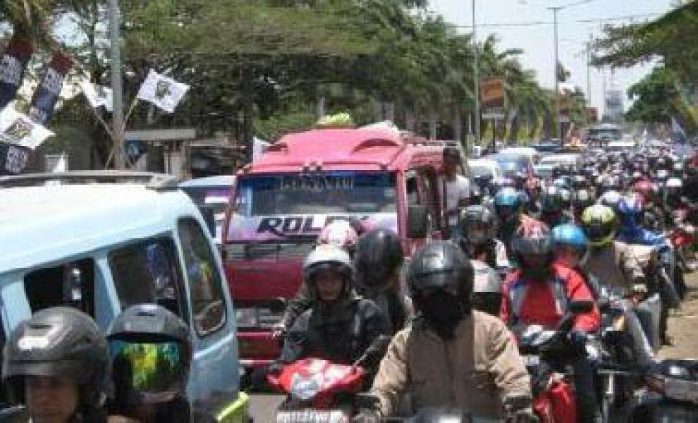 Setiap Hari HR Subrantas Macet Tolal, Perlu Dibuat Dua Jalur