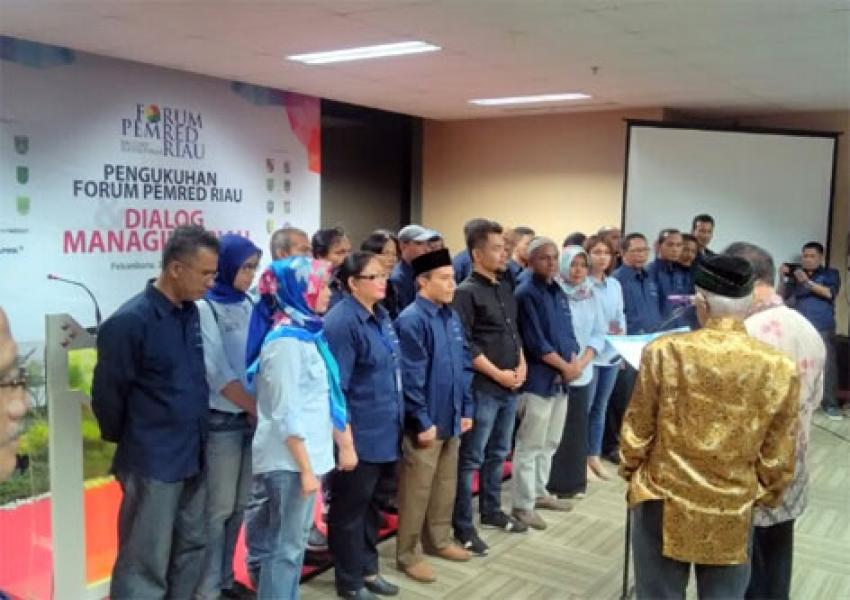 Forum Pemred Riau Periode 2017-2020 Resmi Dikukuhkan